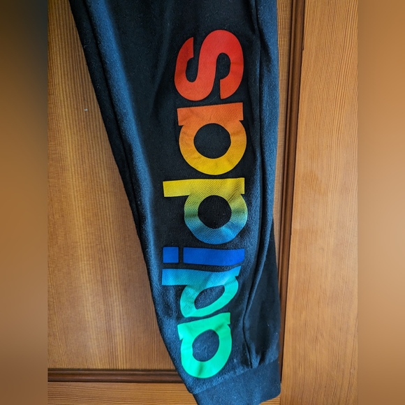 Adidas track Jacket & Black Adidas jogger sweats size 10/12 - Picture 2 of 9